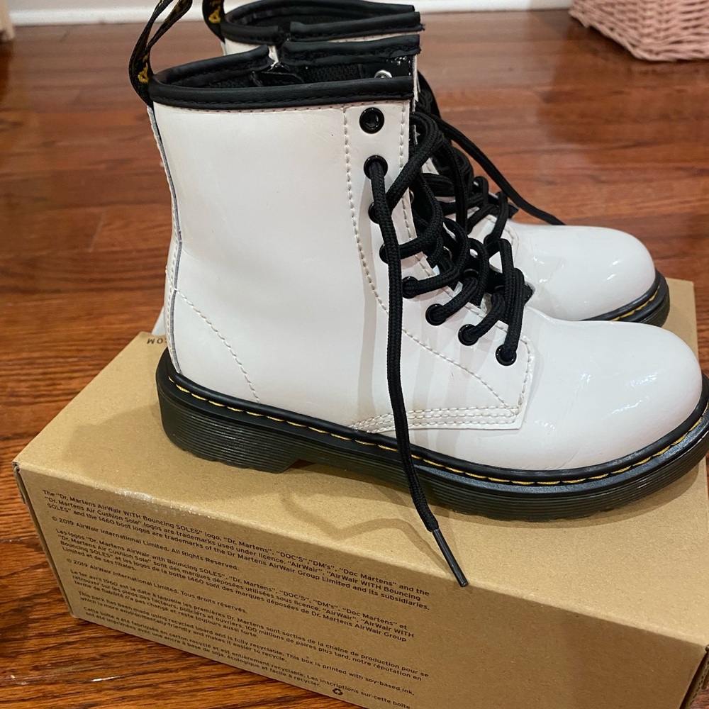 White patent